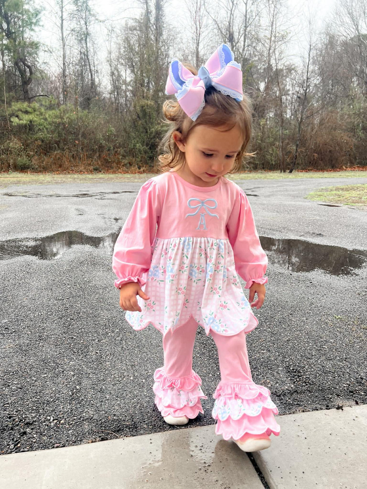 Scalloped Knit Set